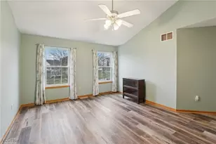 854 Longbrook Dr, Wadsworth, OH 44281 - Photo 15