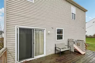 854 Longbrook Dr, Wadsworth, OH 44281 - Photo 29