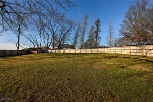 1769 22nd St SW, Massillon, OH 44647 - Photo 9