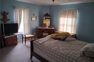 160 Gordon Ave, Campbell, OH 44405 - Photo 9