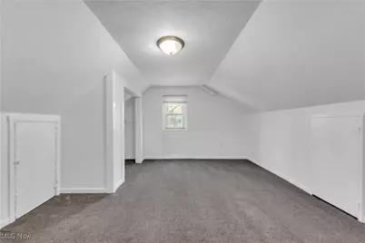 9618 Willard Avenue, Loveland, OH 44102 - Photo 21