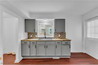 9618 Willard Avenue, Loveland, OH 44102 - Photo 23