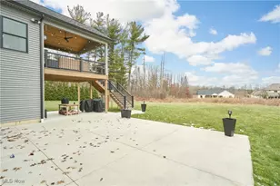 2071 Lanterman Cir, Hinckley, OH 44233 - Photo 31