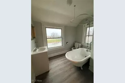 1419 S Main Street, Akron, OH 44301 - Photo 7