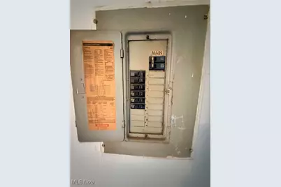 1419 S Main Street, Akron, OH 44301 - Photo 13