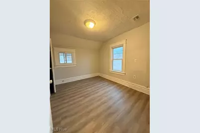 1419 S Main Street, Akron, OH 44301 - Photo 11