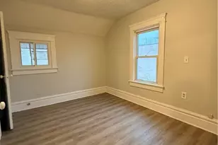 1419 S Main St, Akron, OH 44301 - Photo 11