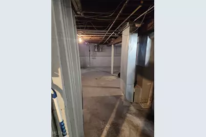 10006 Lamontier Avenue, Loveland, OH 44104 - Photo 11