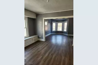 10006 Lamontier Avenue, Loveland, OH 44104 - Photo 15