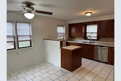 3053 Helen Place NW, Canton, OH 44708 - Photo 9