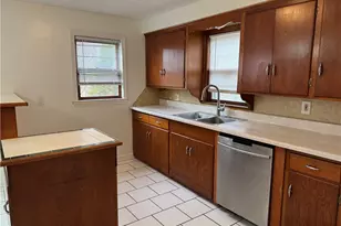 3053 Helen Pl NW, Canton, OH 44708 - Photo 11