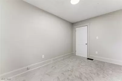 25 Chester Avenue SE, Massillon, OH 44646 - Photo 17