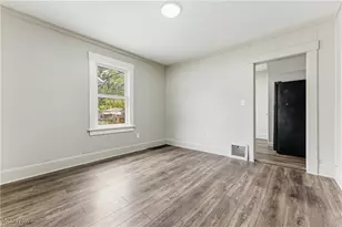 25 Chester Ave SE, Massillon, OH 44646 - Photo 11