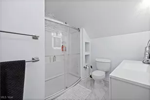 611 West St, Amherst, OH 44001 - Photo 25