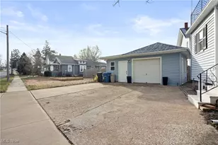 611 West St, Amherst, OH 44001 - Photo 7