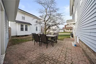 611 West St, Amherst, OH 44001 - Photo 5