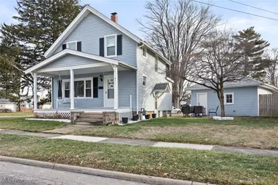 611 West Street, Amherst, OH 44001 - Photo 3