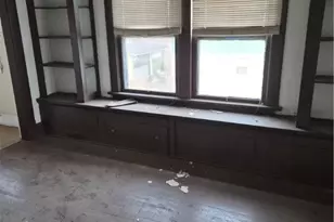 13501 Milan Ave, East Cleveland, OH 44112 - Photo 9