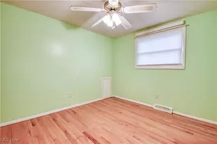 962 E 348th St, Eastlake, OH 44095 - Photo 25