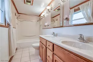 962 E 348th St, Eastlake, OH 44095 - Photo 19