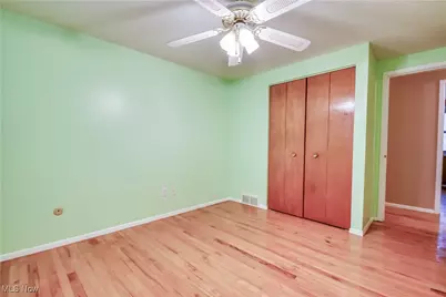 962 E 348th Street, Eastlake, OH 44095 - Photo 27