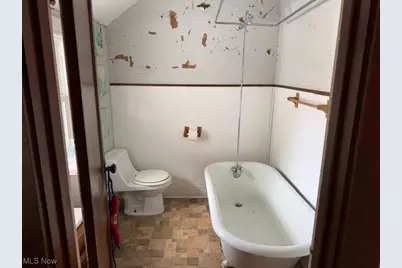 1537 Wooster Road W, Norton, OH 44203 - Photo 11