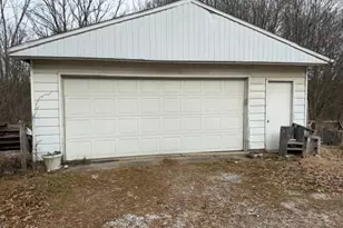 1537 Wooster Rd W, Norton, OH 44203 - Photo 17