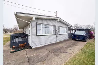 2849 Montgomery Avenue NW, Warren, OH 44485 - Photo 33