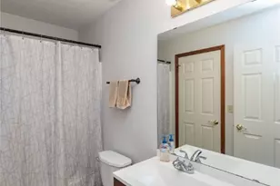 4265 Rolling Hills Dr, Brunswick, OH 44212 - Photo 17