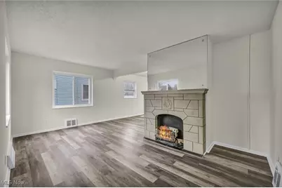 766 E 232nd Street, Euclid, OH 44123 - Photo 15