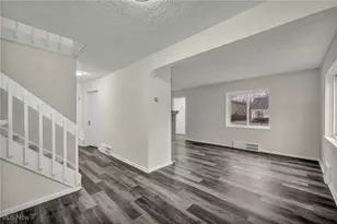 766 E 232nd St, Euclid, OH 44123 - Photo 13