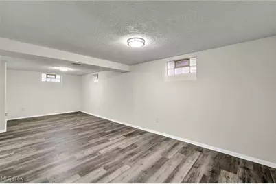 766 E 232nd Street, Euclid, OH 44123 - Photo 39