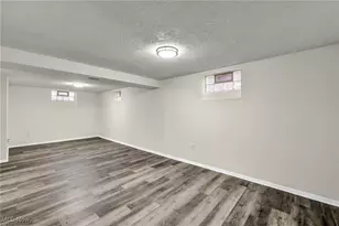 766 E 232nd St, Euclid, OH 44123 - Photo 39