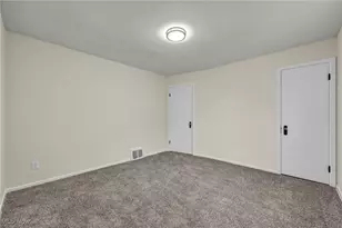 766 E 232nd St, Euclid, OH 44123 - Photo 27