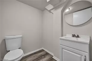 766 E 232nd St, Euclid, OH 44123 - Photo 21