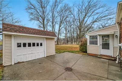 766 E 232nd Street, Euclid, OH 44123 - Photo 5