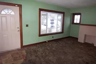 135 Yonker St, Barberton, OH 44203 - Photo 5