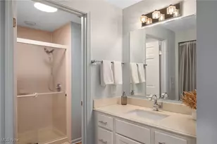 9693 Martinique Dr, Concord, OH 44060 - Photo 17