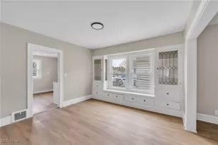 3367 E 102nd St, Loveland, OH 44104 - Photo 7