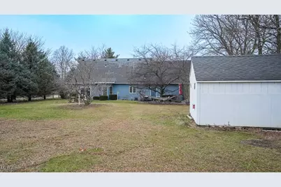 48325 Cooper Foster Park Road, Amherst, OH 44001 - Photo 47