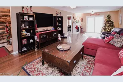 48325 Cooper Foster Park Road, Amherst, OH 44001 - Photo 11