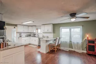 3915 Orchard View Dr SE, East Canton, OH 44730 - Photo 11