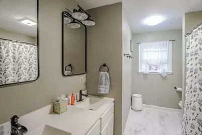 3915 Orchardview Drive SE, East Canton, OH 44730 - Photo 19