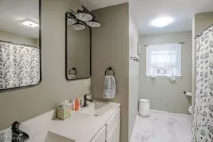 3915 Orchard View Dr SE, East Canton, OH 44730 - Photo 19