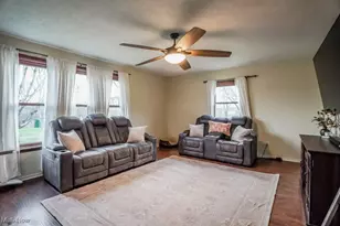 3915 Orchard View Dr SE, East Canton, OH 44730 - Photo 5