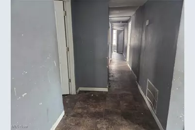 2371 E 79th Street, Loveland, OH 44104 - Photo 3