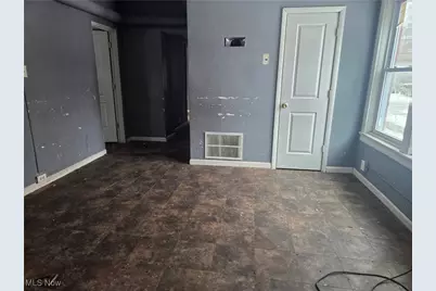 2371 E 79th Street, Loveland, OH 44104 - Photo 7