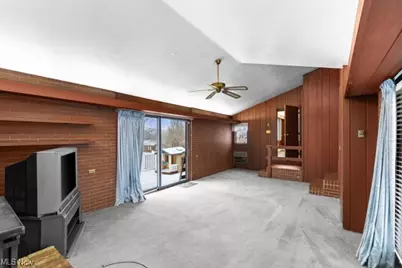 3521 Lindberg Way, Weirton, WV 26062 - Photo 13