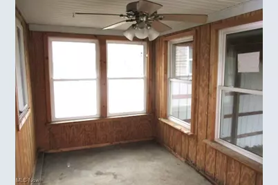 46201 Wyoming Avenue, East Liverpool, OH 43920 - Photo 7