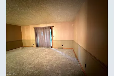 2851 Carlton Drive NW, Warren, OH 44485 - Photo 5